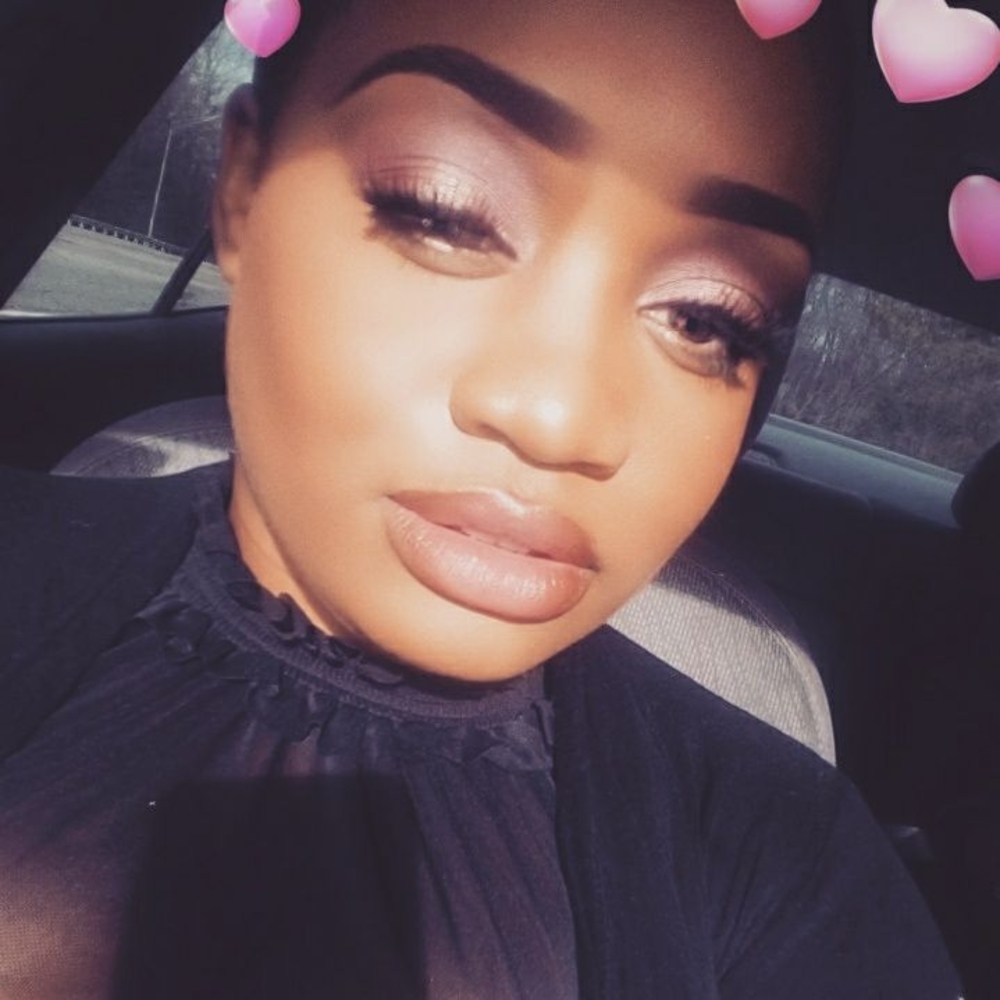 Meet your Posher, Camii